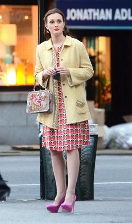 Leighton Meester - On the set of Gossip Girl in New York - August 28, 2012
