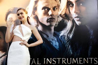 Lily Collins The Mortal Instruments City Of Bones Premiere LA 8/12/2013 