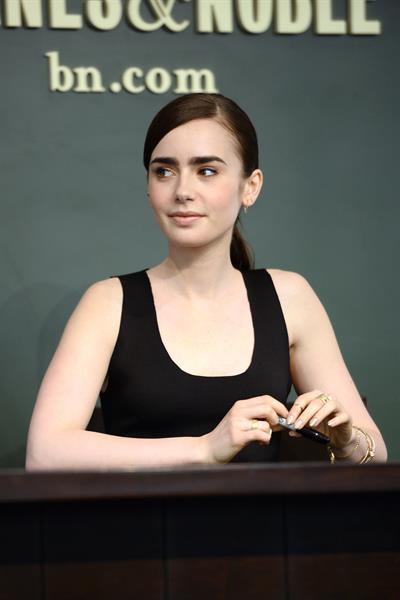 Lily Collins Seventeen Magazine September Cover Issue Celebration - New York, Aug. 6, 2013 