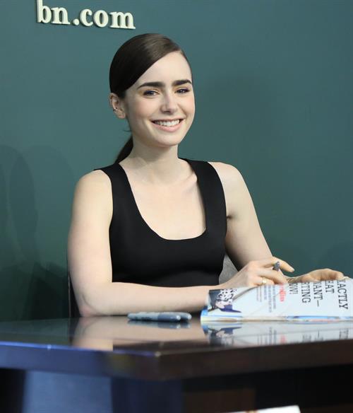 Lily Collins Seventeen Magazine September Cover Issue Celebration - New York, Aug. 6, 2013 