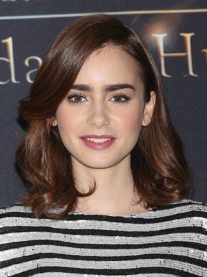 Lily Collins  City of Bones  Mexico Photcall 8/26/13  