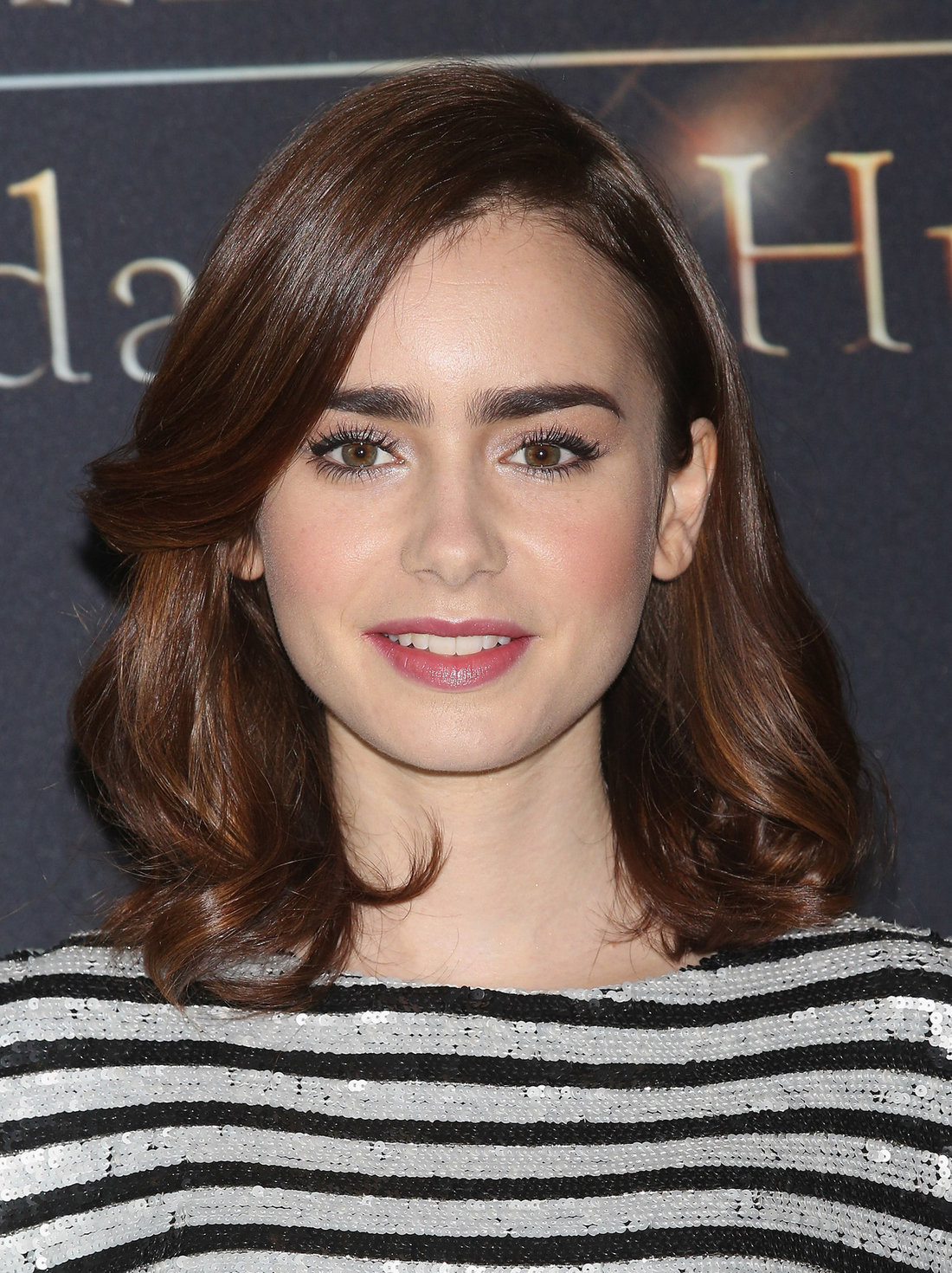 Lily Collins  City of Bones  Mexico Photcall 8/26/13  