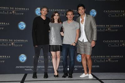 Lily Collins  City of Bones  Mexico Photcall 8/26/13  