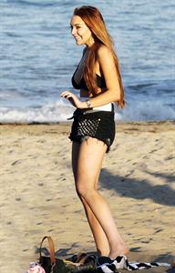 Lindsay Lohan - arriving to the beach in Malibu - August 12, 2012