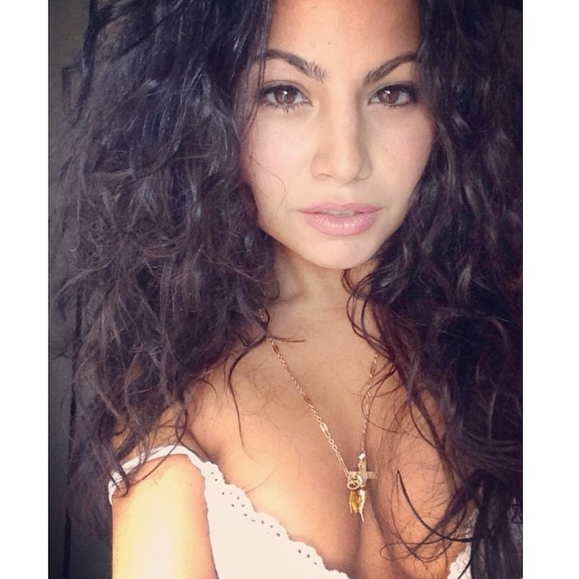 Mónica Alvarez taking a selfie