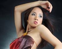 Roxanne Barcelo