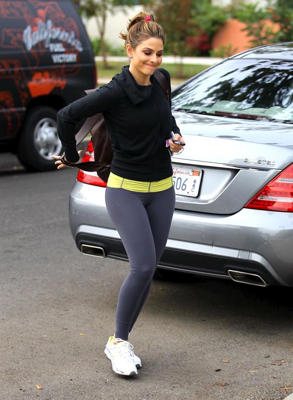 Maria Menounos at the gym in Los Angeles 11/16/12 