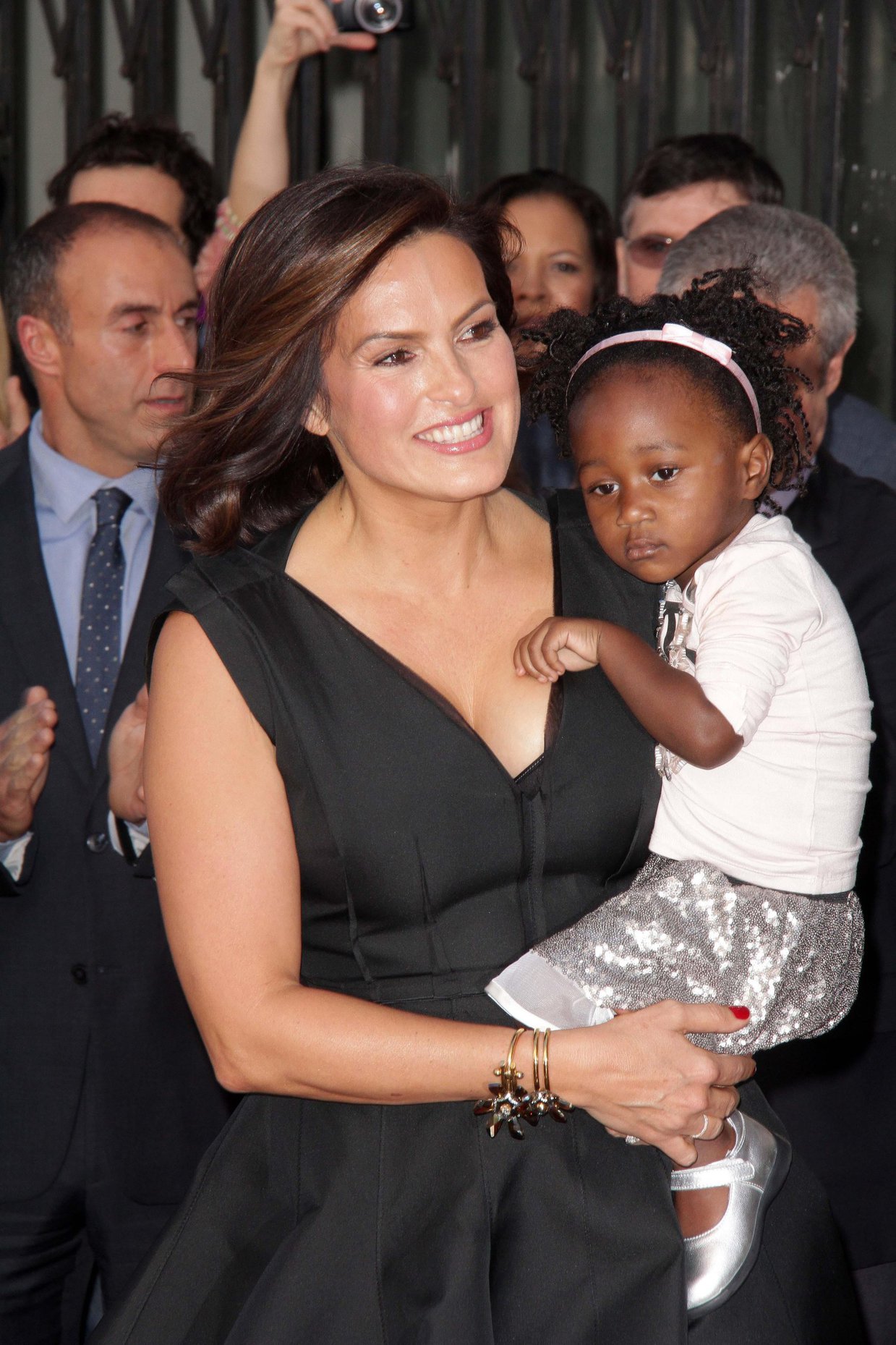 Mariska Hargitay Pictures Mariska Hargitay Honored With Star On The Hollywood Walk Of Fame - Hollywood, Nov. 8, 2013