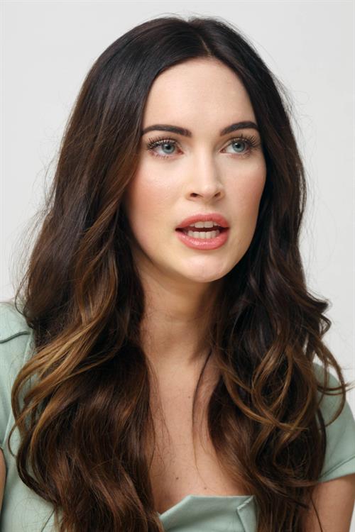 Megan Fox This is 40 Photocall in Los Angeles on November 28, 2012