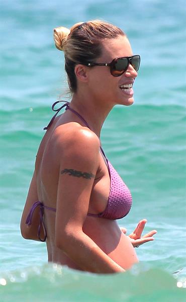 Michelle Hunziker 22Holiday on Ibizza 18.07-21.07.13 