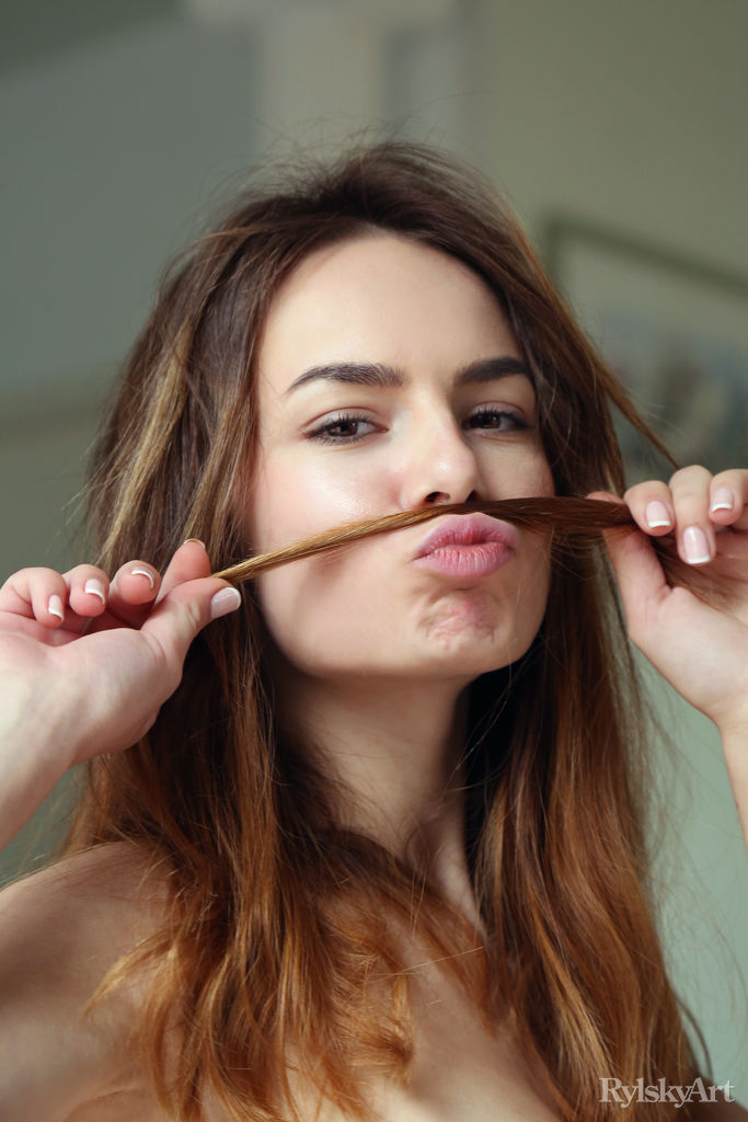 Debora Alta in  Per Te  for Rylsky Art - 