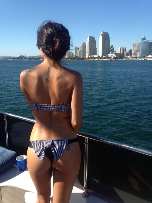 Marlina Moreno in a bikini - ass