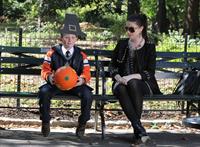 Michelle Trachtenberg on the Set of Gossip Girl in Central Park - September 24, 2012 