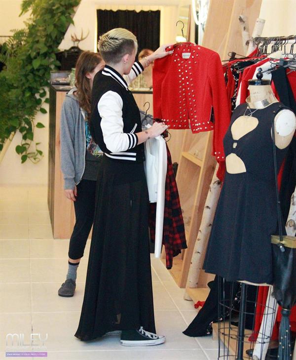 Miley Cyrus shopping at Reformation in West Hollywood 11/9/12
