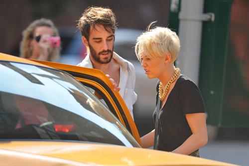 Miley Cyrus - Out shopping in New York City August 23, 2012