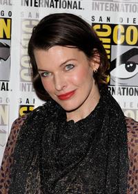 Milla Jovovich -  Resident Evil: Retribution  Press Room at Comic-Con 2012 in San Diego (July 13, 2012)