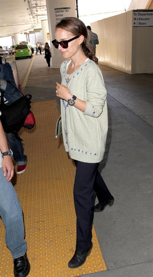 Natalie Portman arrives at LAX Airport - May 30, 2013 