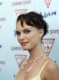 Natalie Portman – “Garden State” LA Premiere 7/14/04  