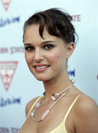 Natalie Portman – “Garden State” LA Premiere 7/14/04  