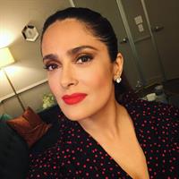 Salma Hayek taking a selfie