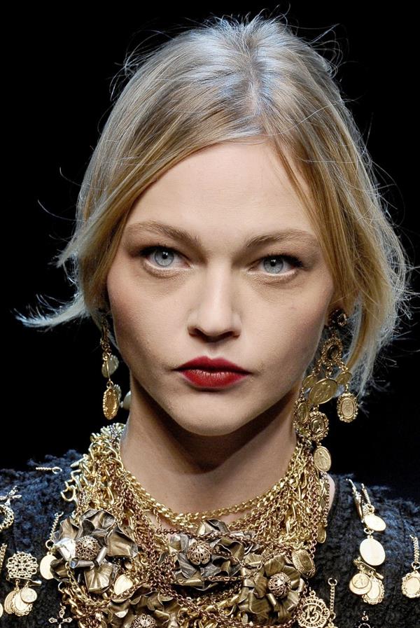 Sasha Pivovarova