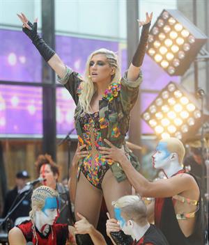 Kesha Performs on the Today Show in New York City (November 20, 2012) 
