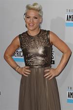 Pink American Music Awards (November 18, 2012) 