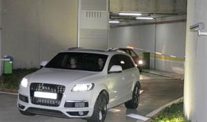 Shakira Leaving a their future home with fiance Gerard Pique in Barcelona, Spain (November 14, 2012) 