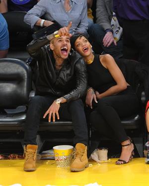 Rihanna New York Knicks vs Los Angeles Lakers in Los Angeles on December 25, 2012