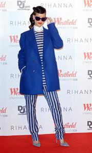 Rihanna Westfield Stratford Lights London Switch On (November 19, 2012) 