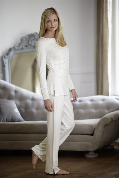 Petra Silander for the F/W 10/11 Palmers collection  