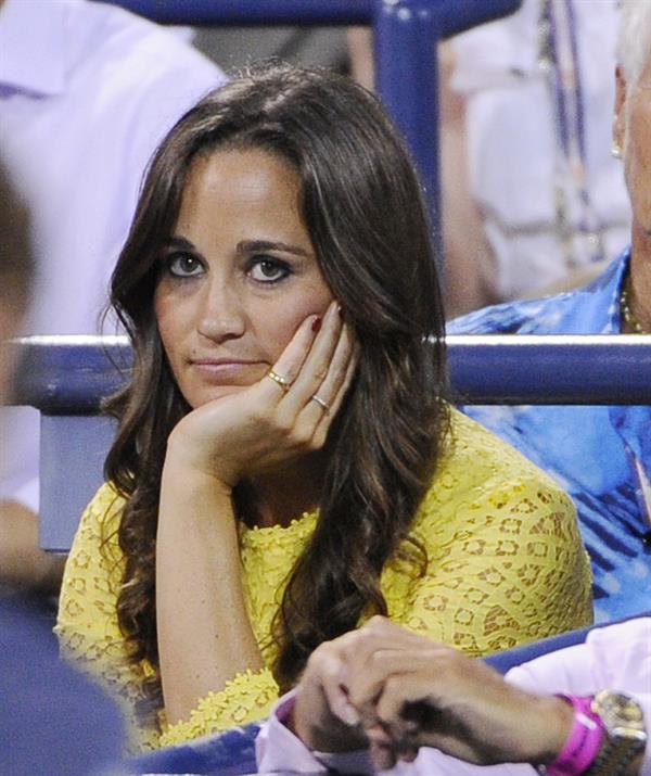 Pippa Middleton - Watching the Men's Singles Quaterfinal US Open in New York Sept 5, 2012