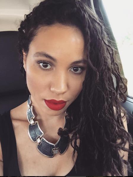 Jurnee Smollett-Bell taking a selfie