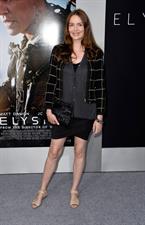 Saffron Burrows  Elysium  Los Angeles Premiere - Westwood, Aug. 7, 2013 