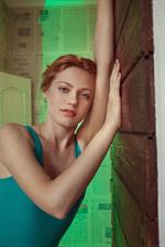 Sexy redhead Shirley Tate shows off her pussy