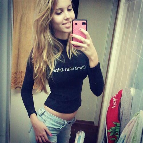 Maria Domark taking a selfie