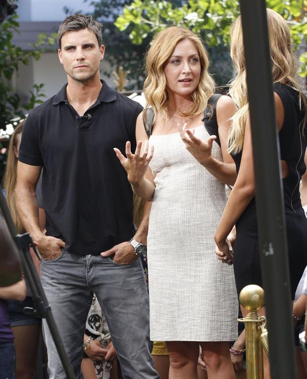 Sasha Alexander - Interview for the show EXTRA at The Grove - LA - 08.13.2012