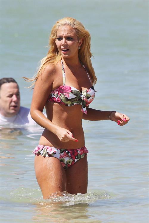 Tulisa Contostavlos in a bikini on the beach in Honolulu July 31, 2012