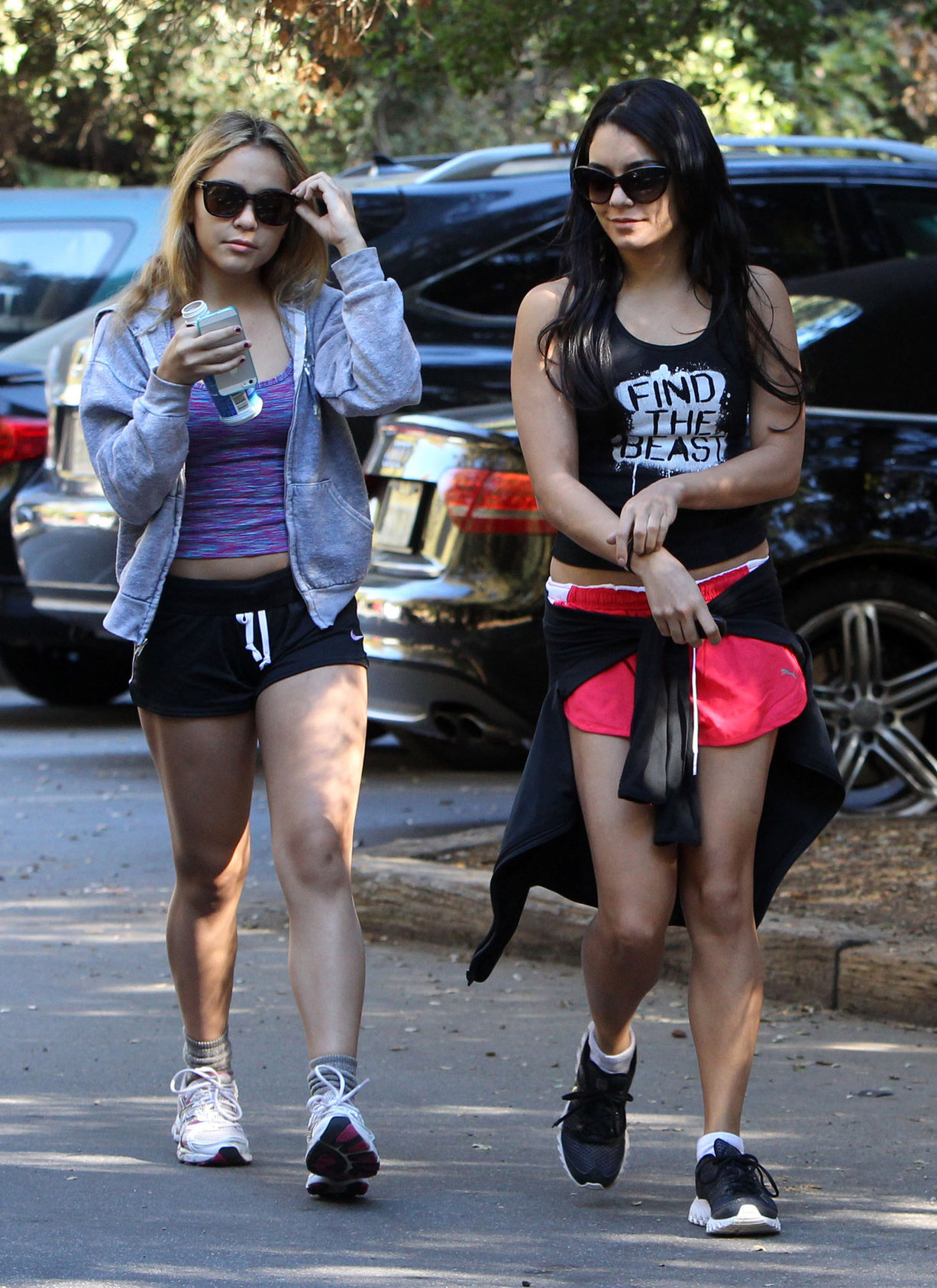 Vanessa Hudgens out and about in Studio City 10/29/12 Gal Number : 20121109182701775e-20