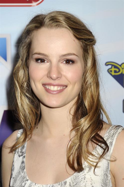 Bridgit Mendler