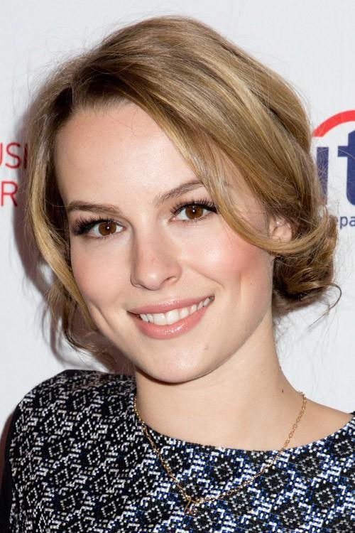 Bridgit Mendler