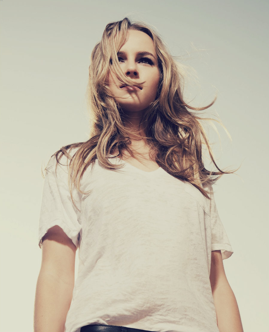 Bridgit Mendler