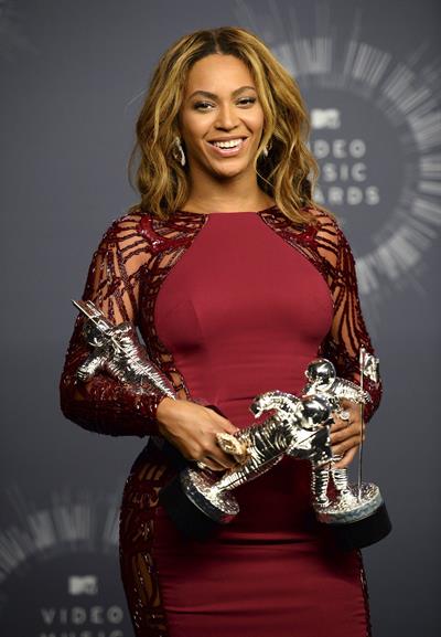 Beyonce at the 2014 MTV Video Music Awards, Inglewood August 24, 2014
