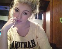 Anna Faith Carlson taking a selfie
