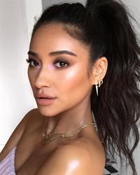Shay Mitchell