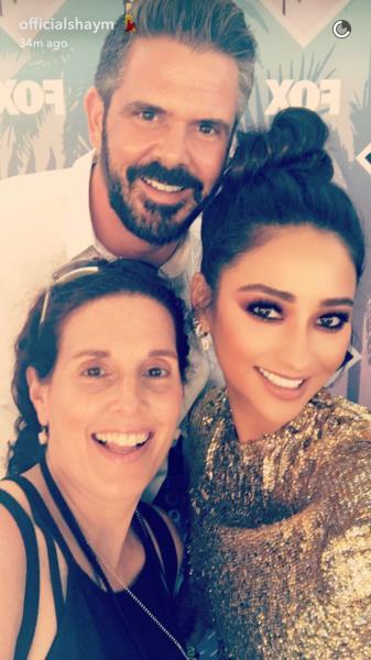 Shay Mitchell Pictures Shay Mitchell