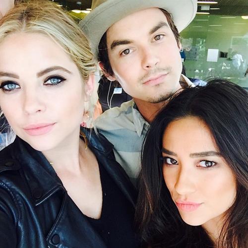 Shay Mitchell taking a selfie