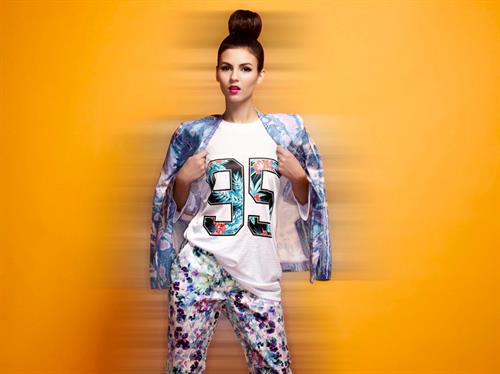 Victoria Justice 2013 Bradford Rogne Photoshoot For Anne Magazine 