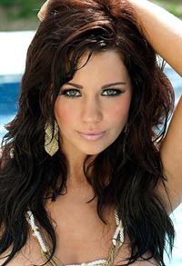 Holly Peers in a bikini