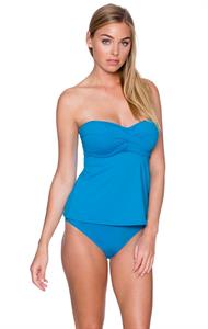 Elizabeth Turner in a bikini